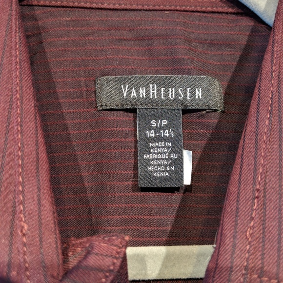 Van Heusen Button Down - Picture 2 of 5